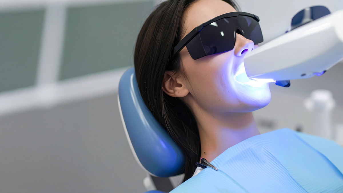 Ofis Tipi (Office Bleaching) Lazer Destekli Beyazlatma Ofis Tipi (Office Bleaching) Lazer Destekli Beyazlatma